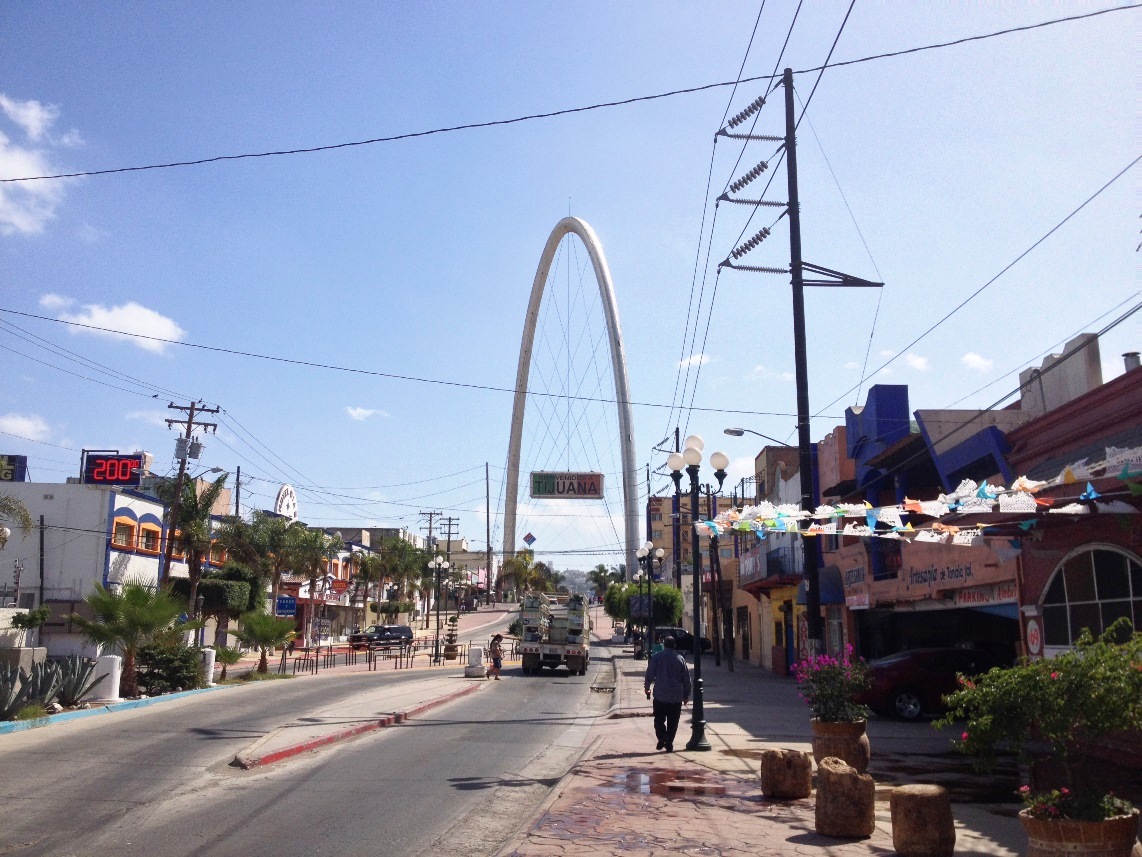 20 - Tijuana - 2013 09 - 115 - Avenue Revolucion